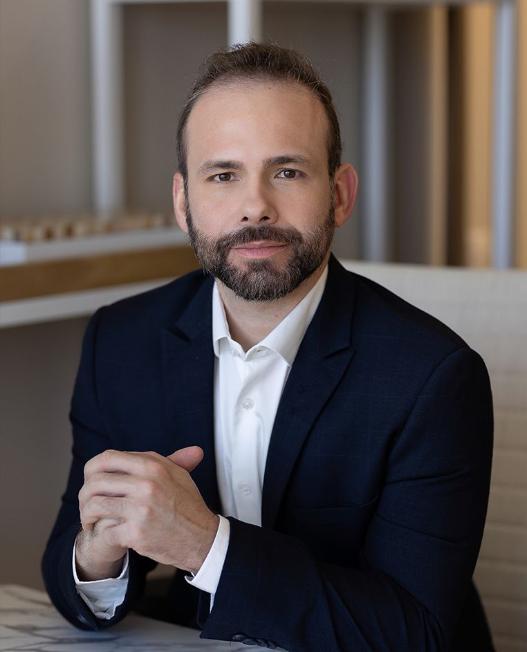Dr. Tiago Augusto Gomes